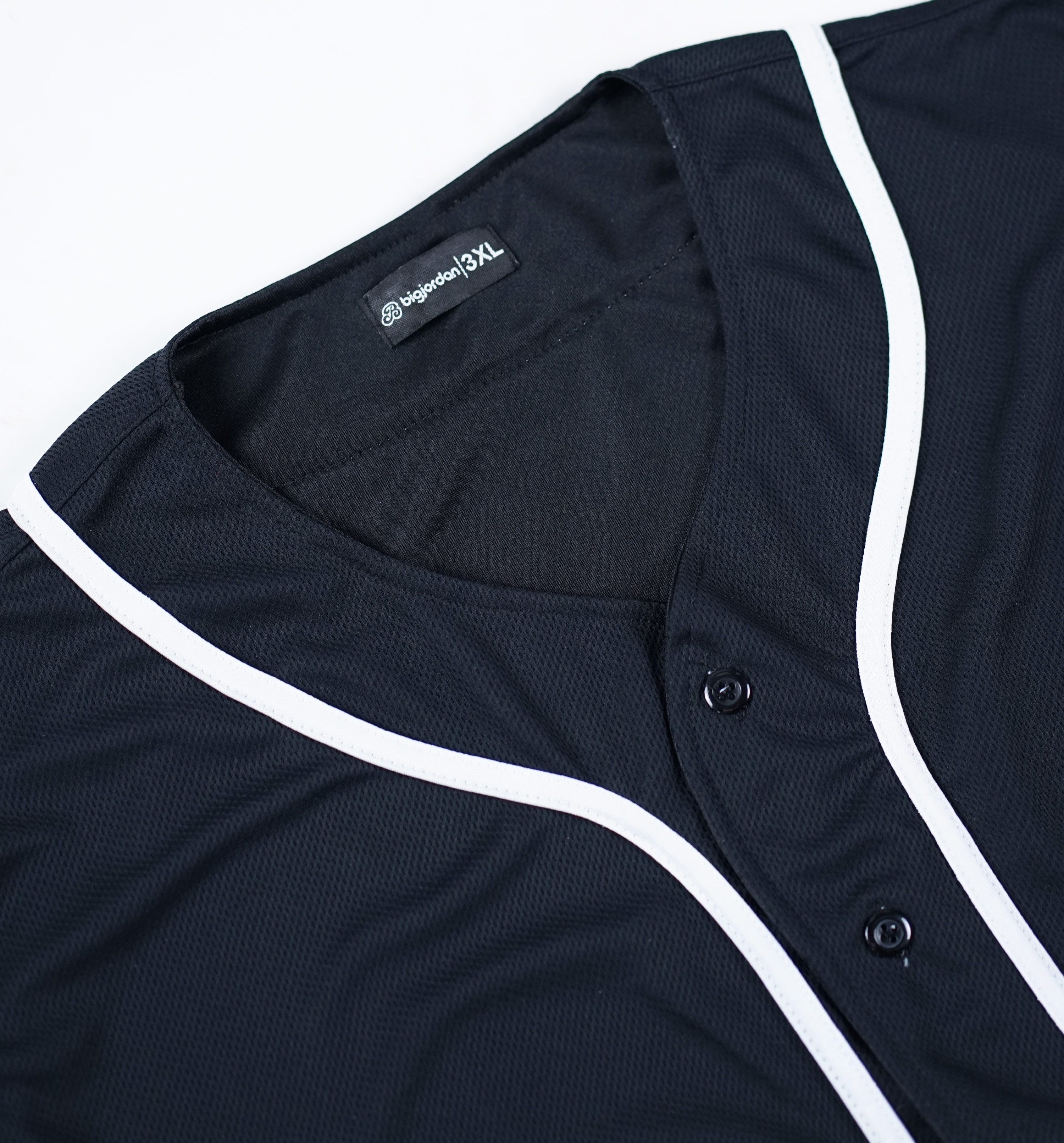 ANDREA - JERSEY BASEBALL HITAM 8