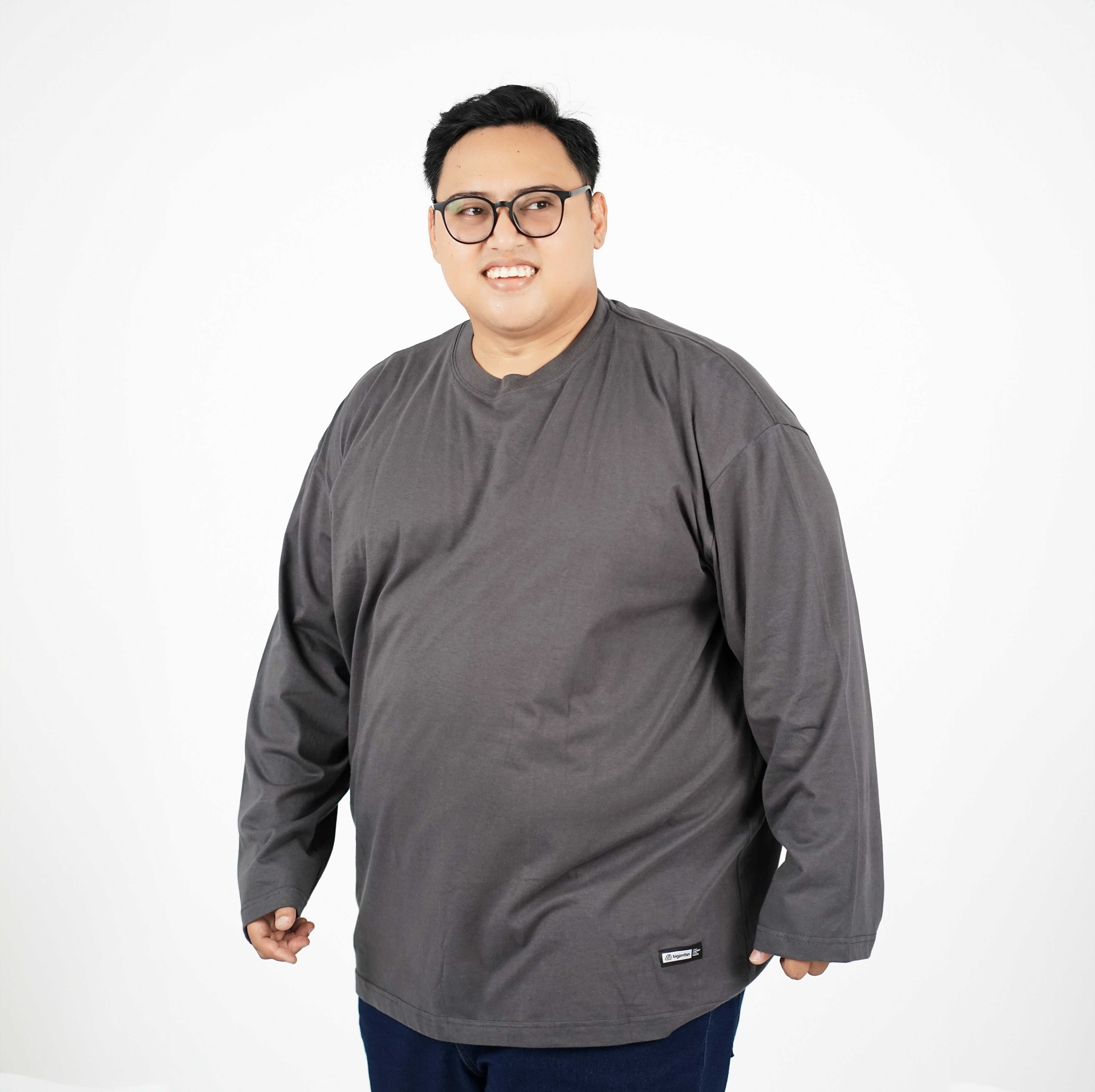 Kaos Polos Lengan Panjang Abu Tua Big Size (3XL - 8XL) - BigJordan