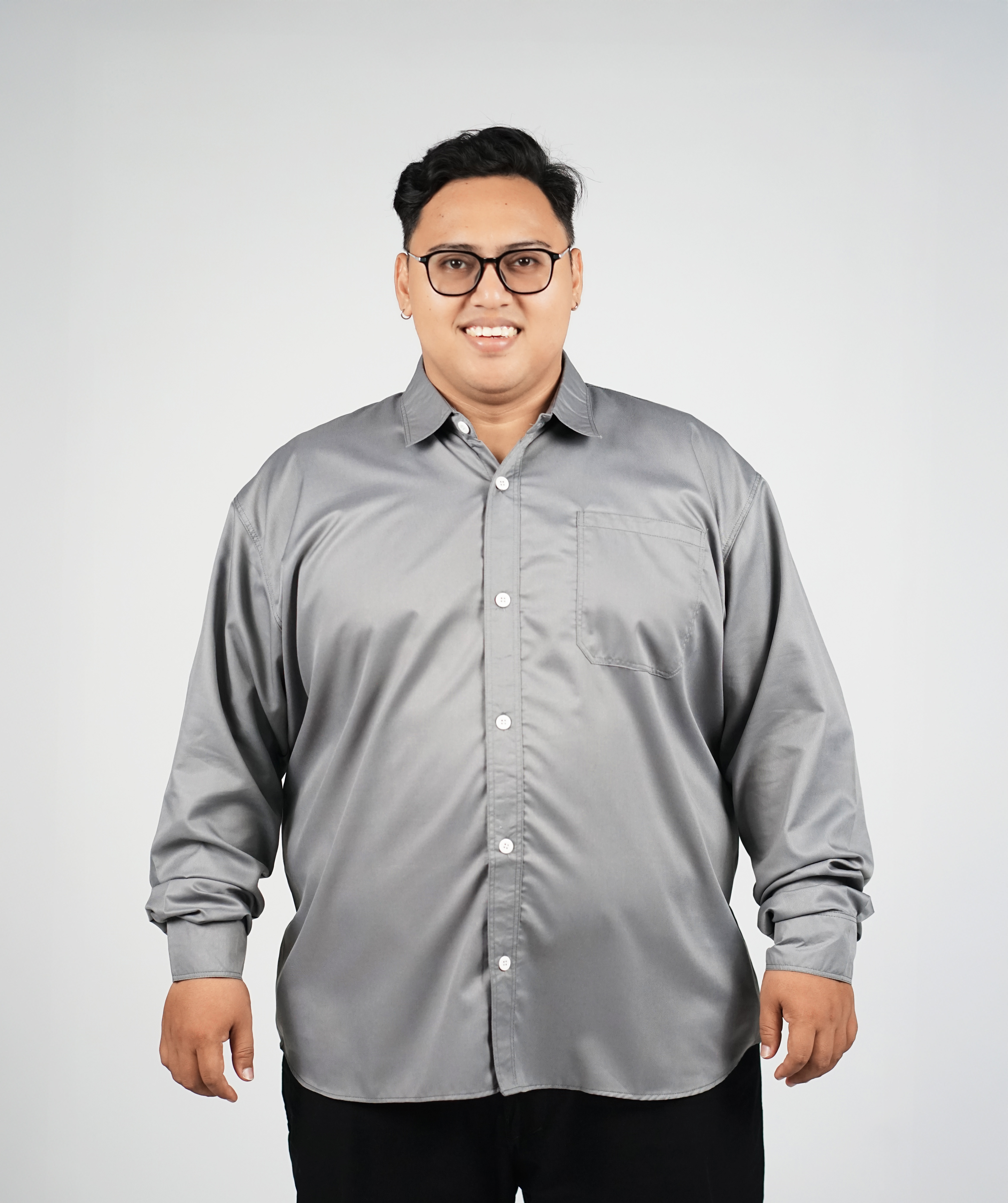 Kemeja Lengan Panjang Abu Muda Big Size (3XL-8XL) | Big Jordan