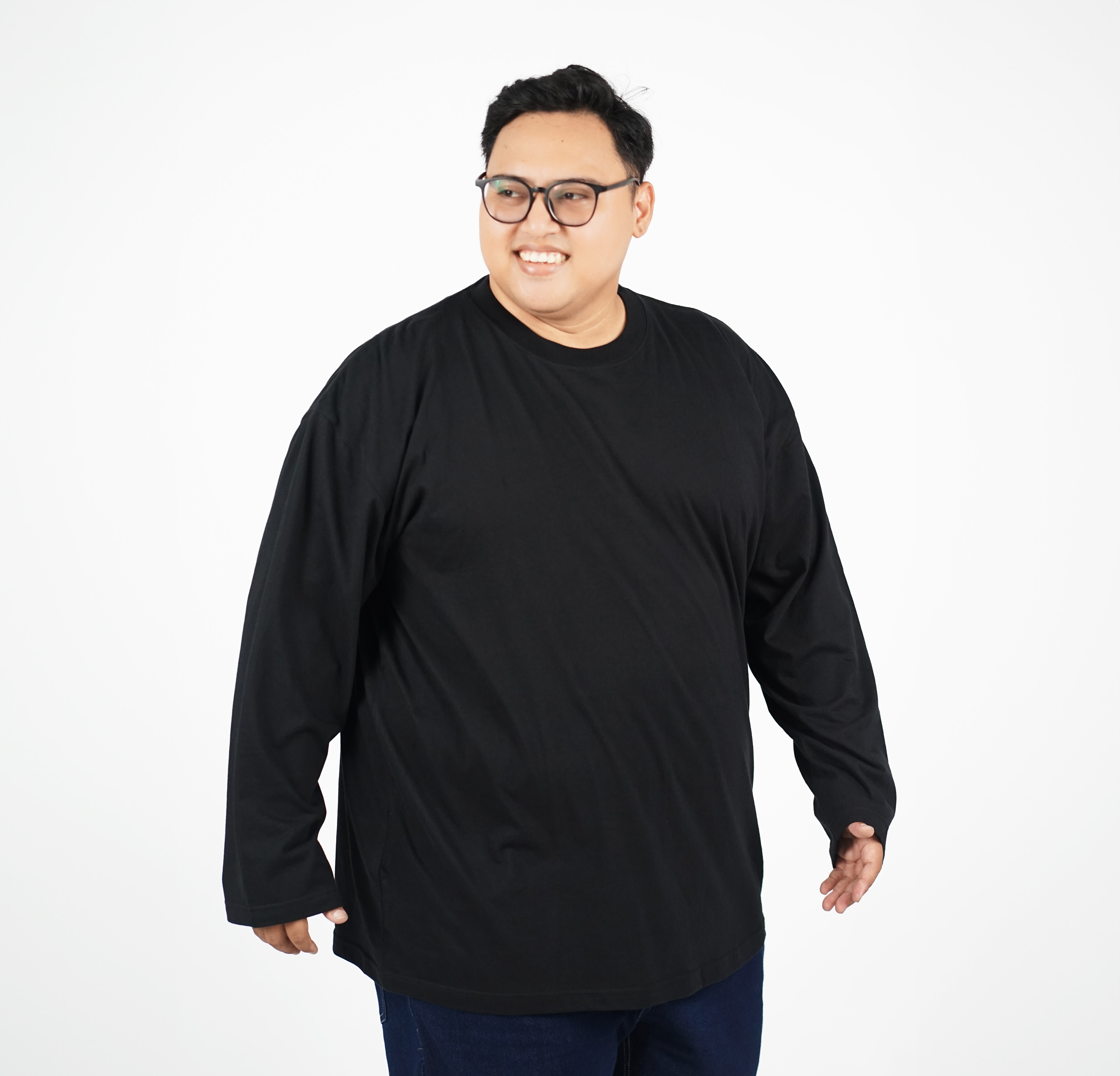 Kaos Polos Lengan Panjang Hitam Big Size (3XL - 8XL) - BigJordan 2