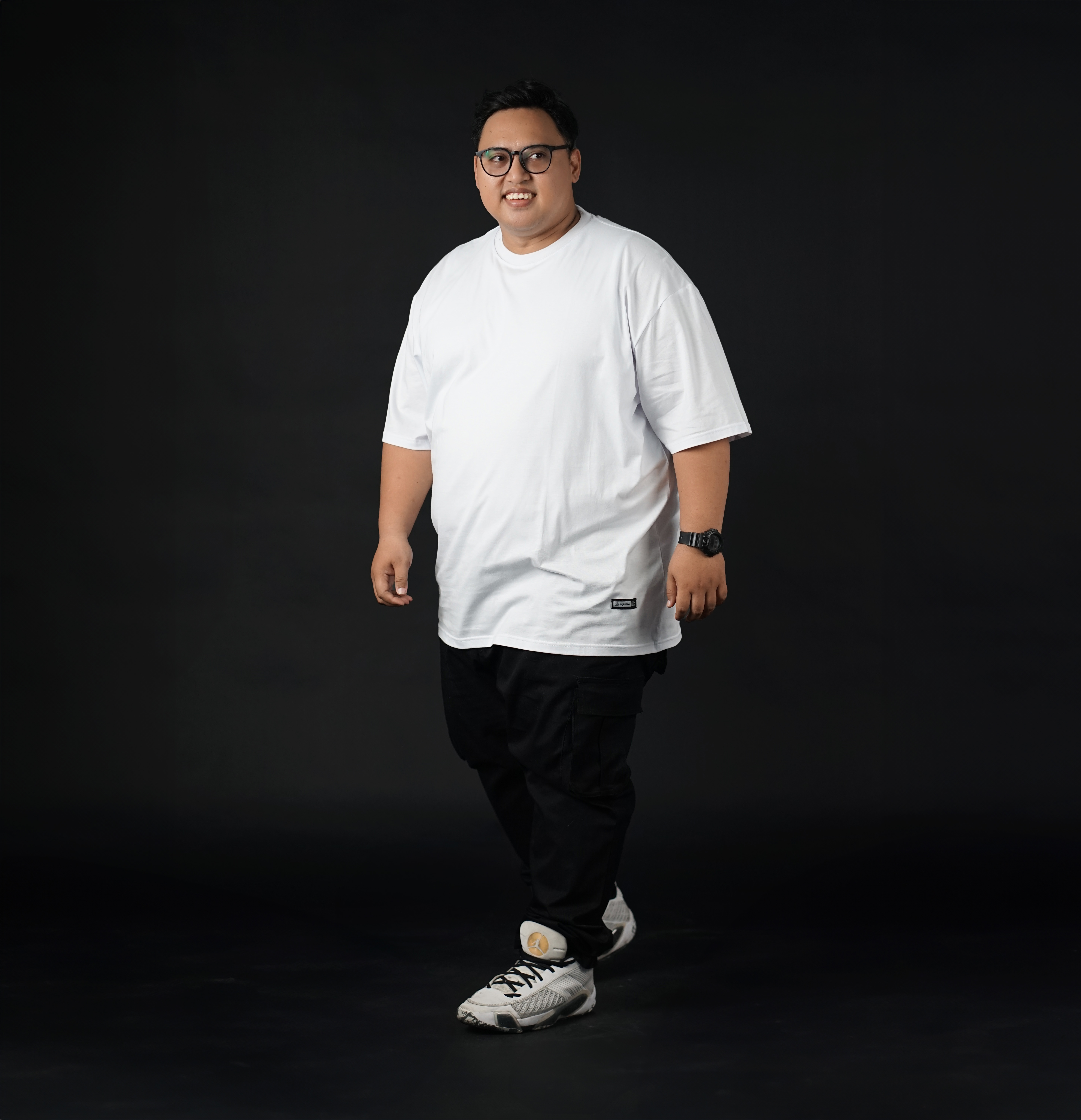 KAOS O-NECK PUTIH 3