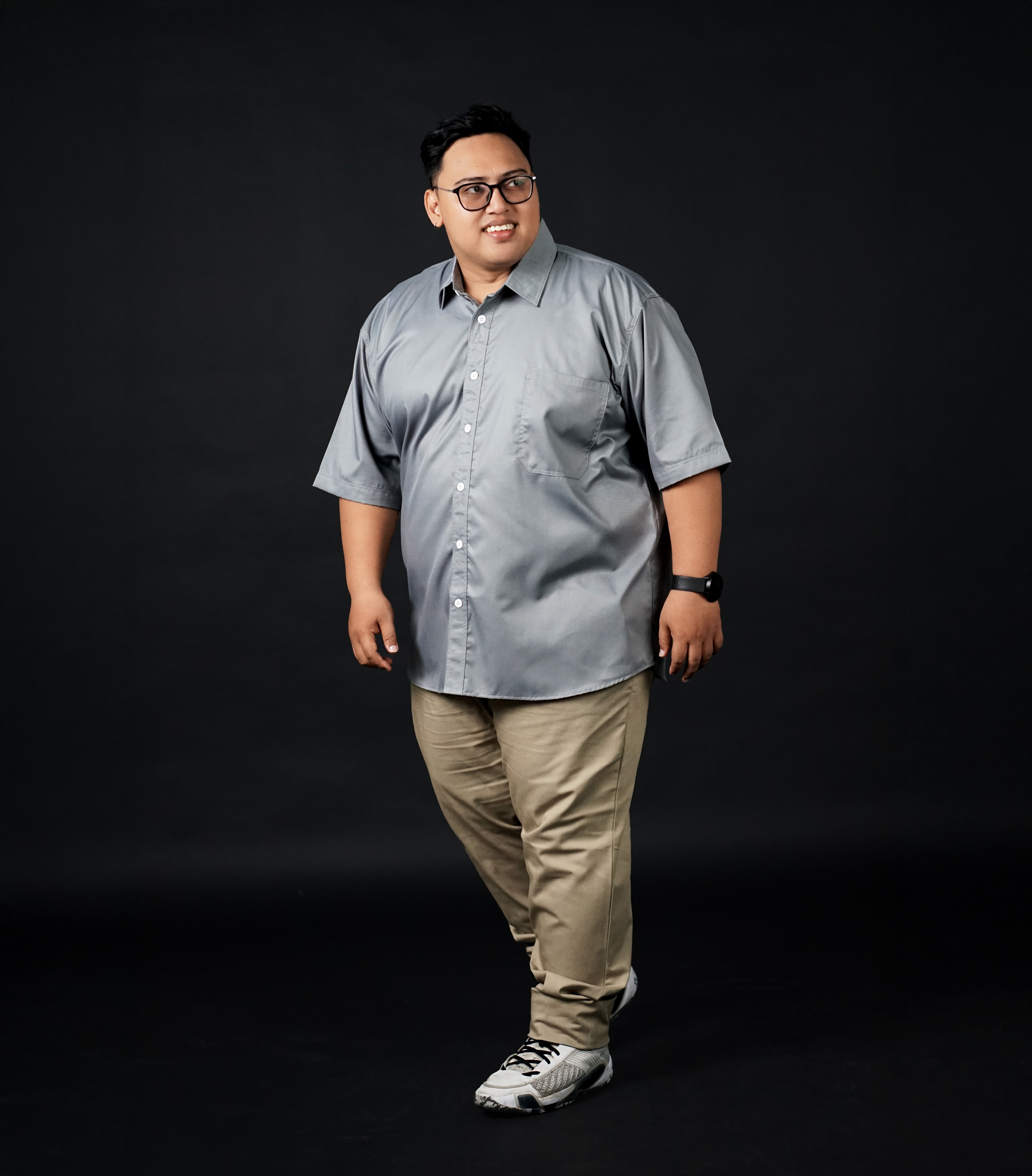 Kemeja Pria Big Size Polos Abu Muda Lengan Pendek Ukuran Jumbo 3XL-8XL - BigJordan 2