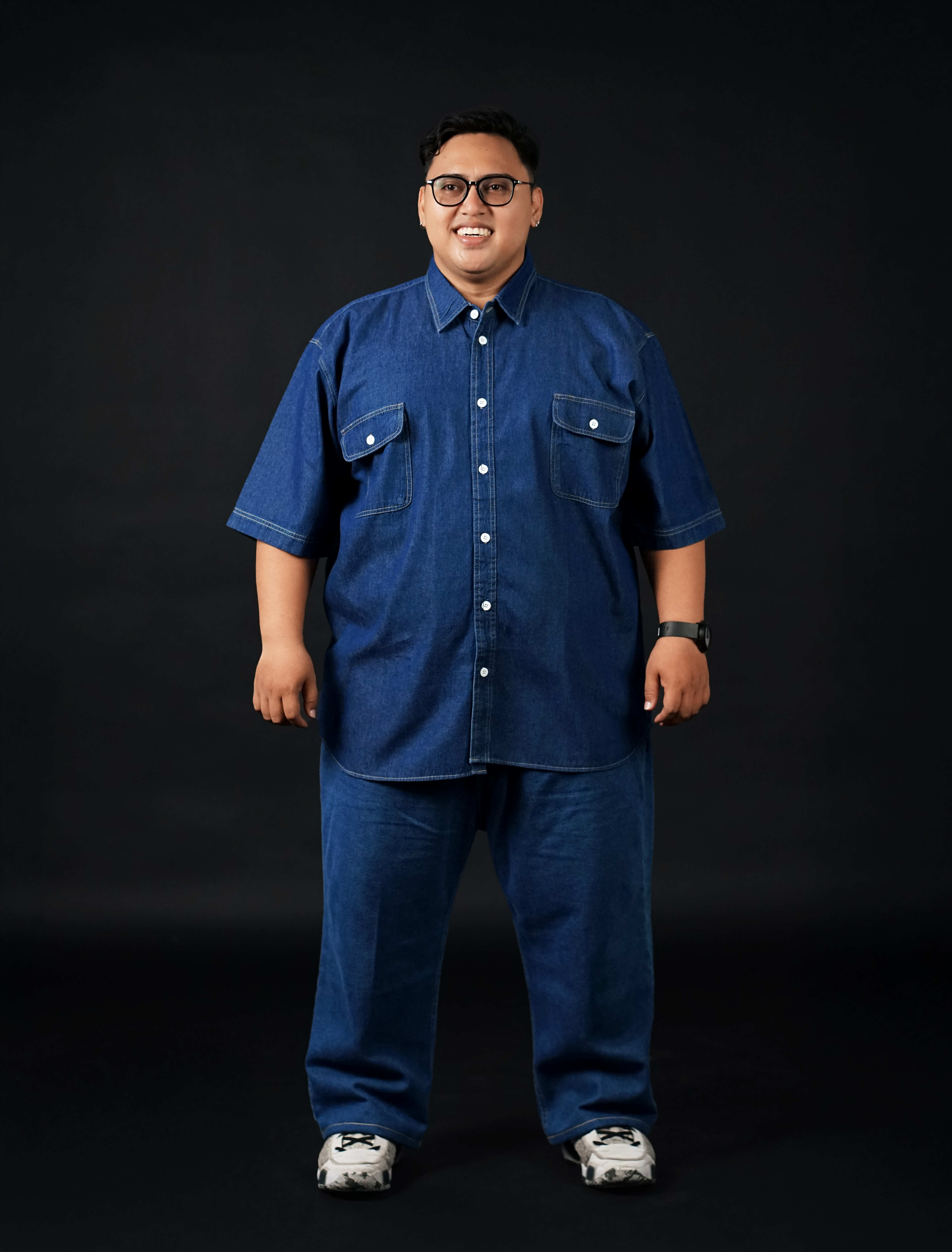 Kemeja Jeans Lengan Pendek Big Size Biru Tua (3XL-8XL) Bigjordan 4