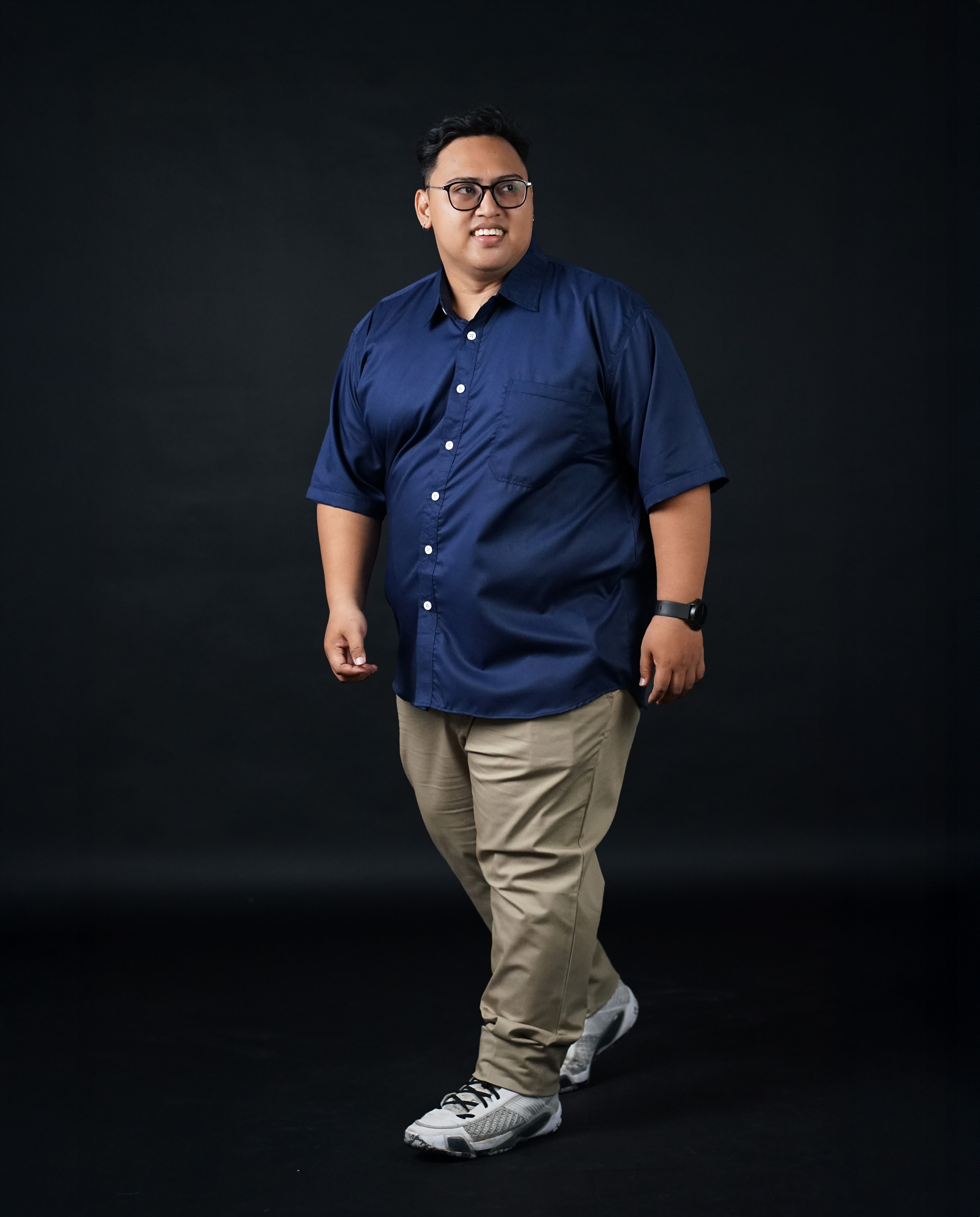 Kemeja Pria Big Size Polos Navy Lengan Pendek Ukuran Jumbo 3XL-8XL - BigJordan 5