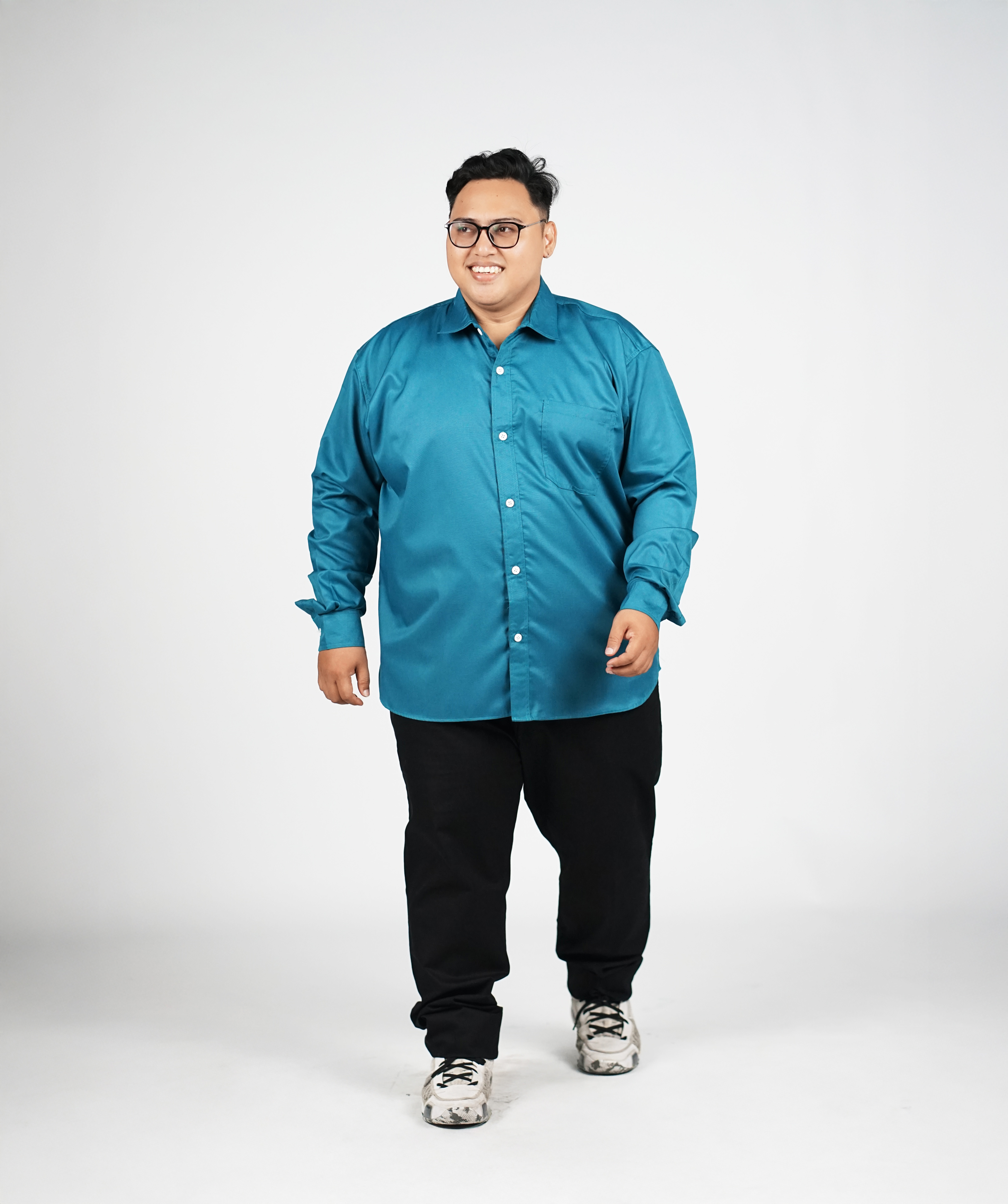 Kemeja Lengan Panjang Biru Toska Big Size (3XL-8XL) | Big Jordan 6