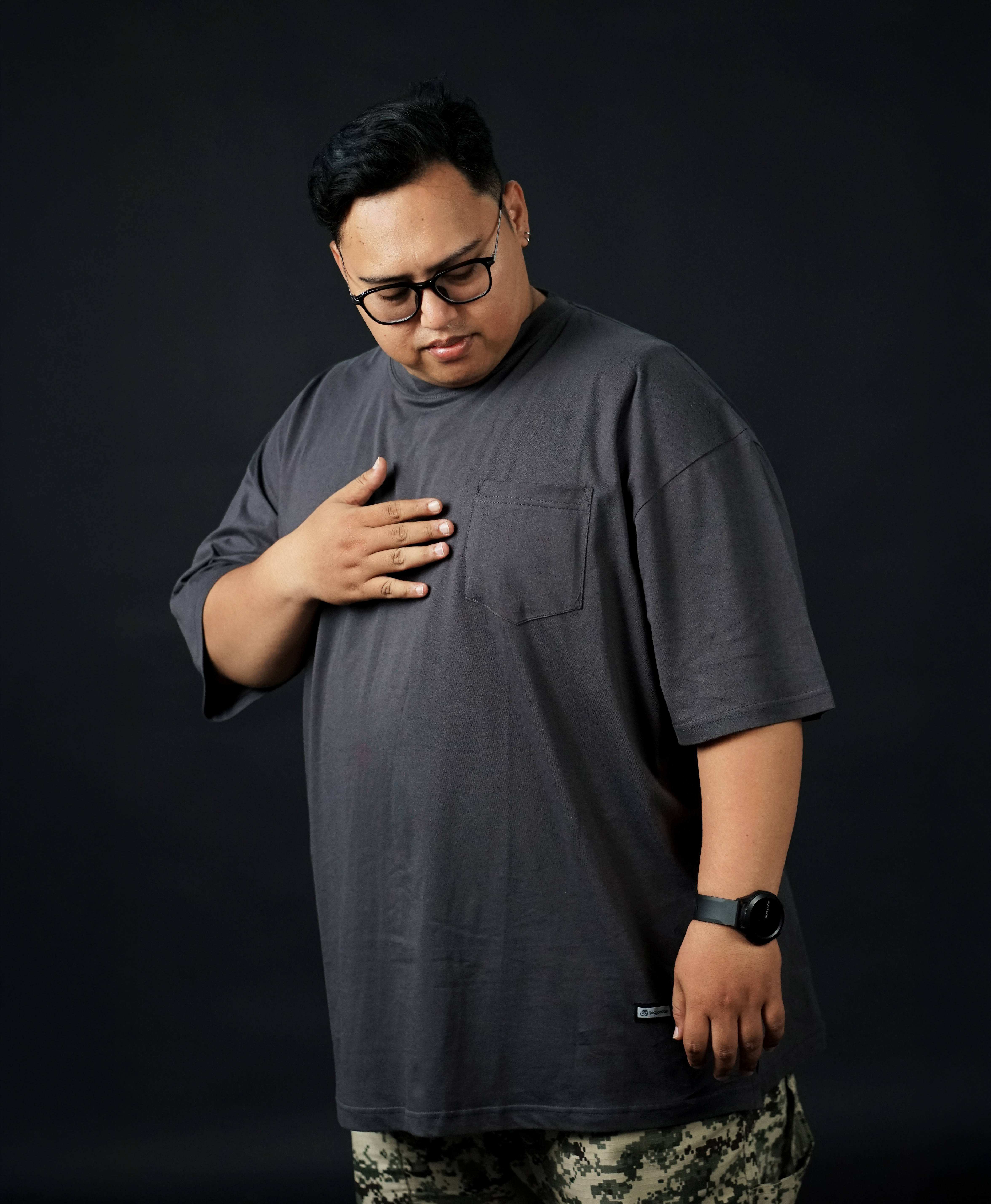 ARMANDO KAOS O-NECK POCKET - ABU TUA 3