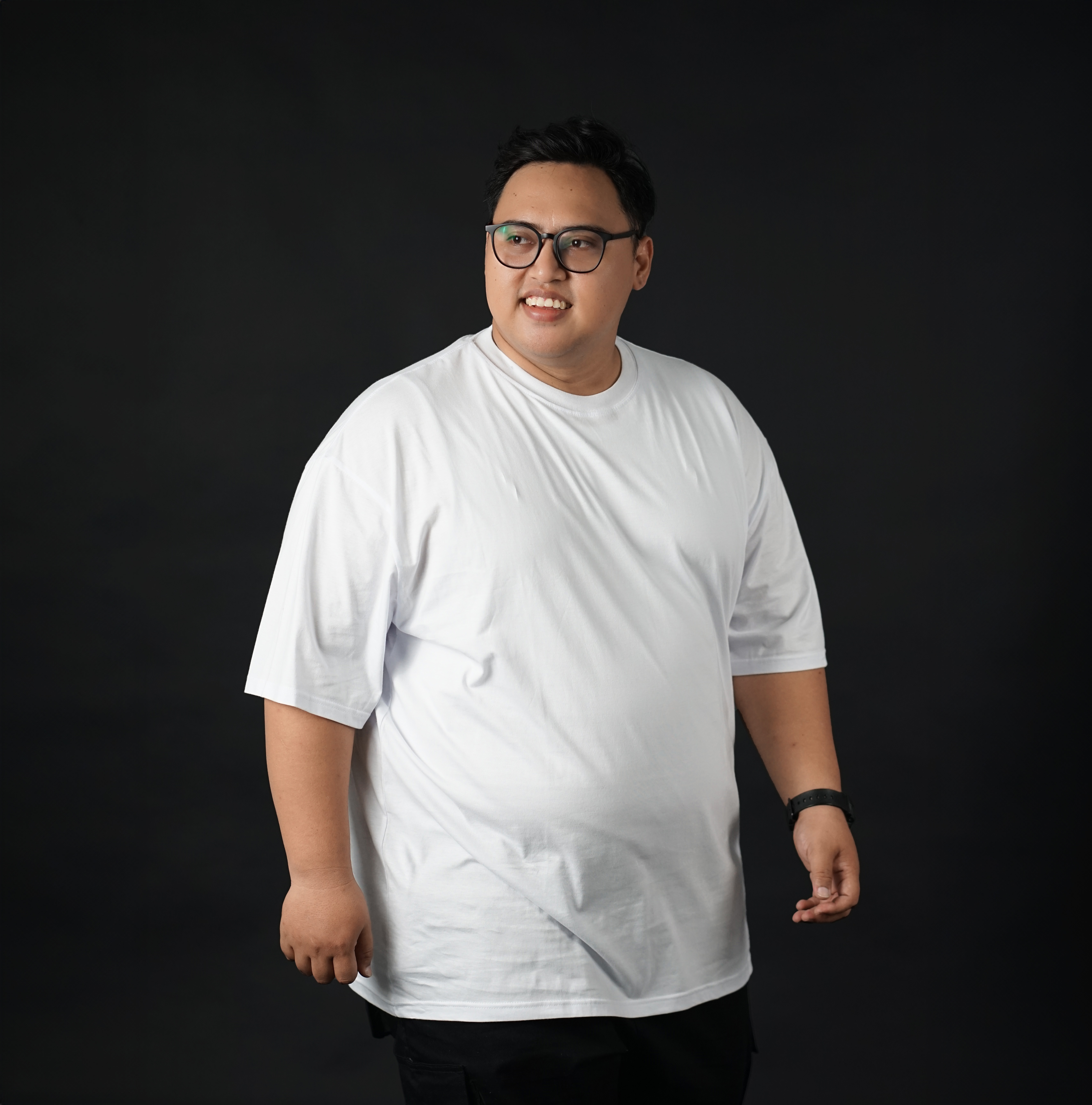 KAOS O-NECK PUTIH 2