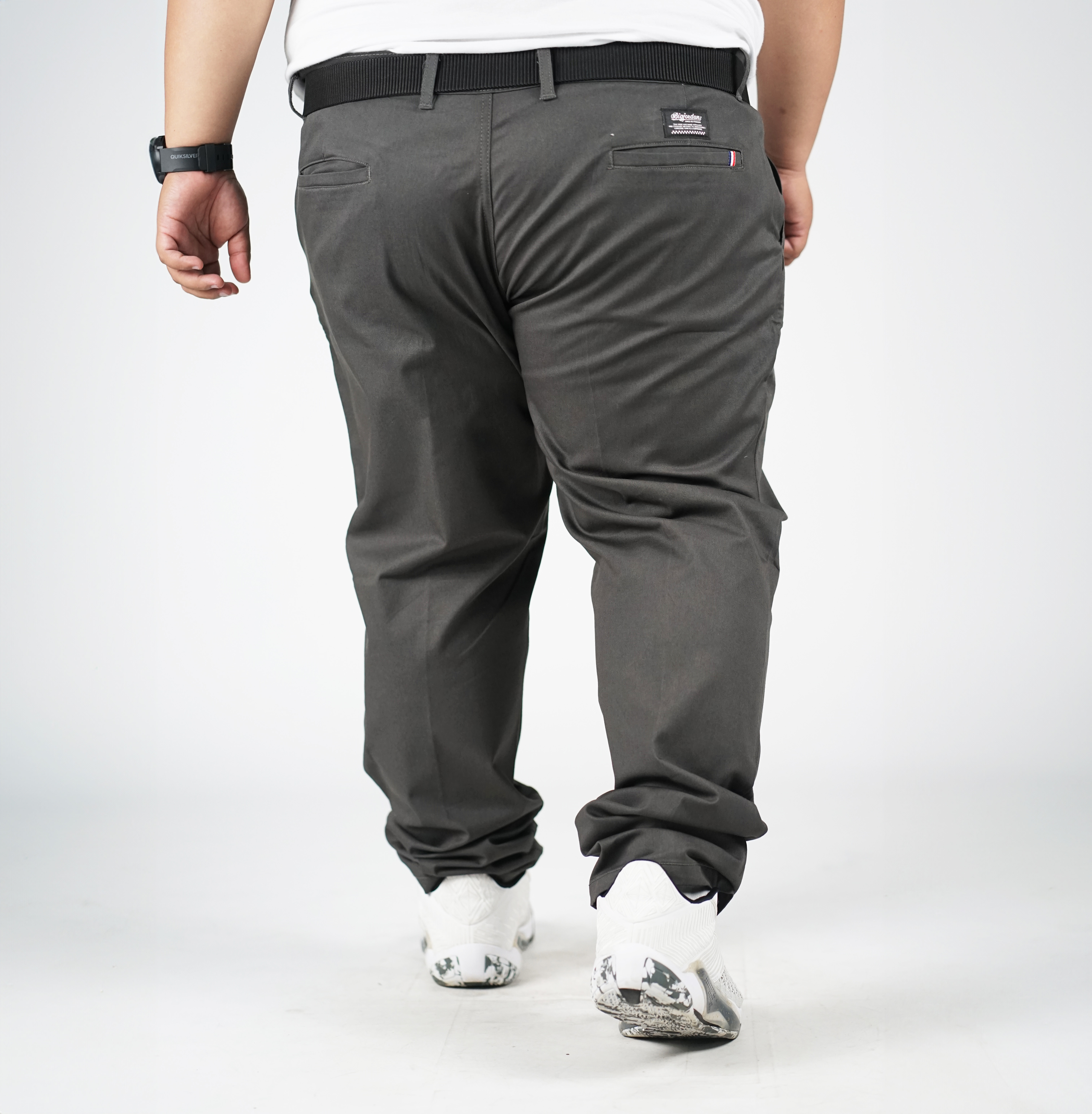 CELANA CHINO ABU TUA 42 44 3