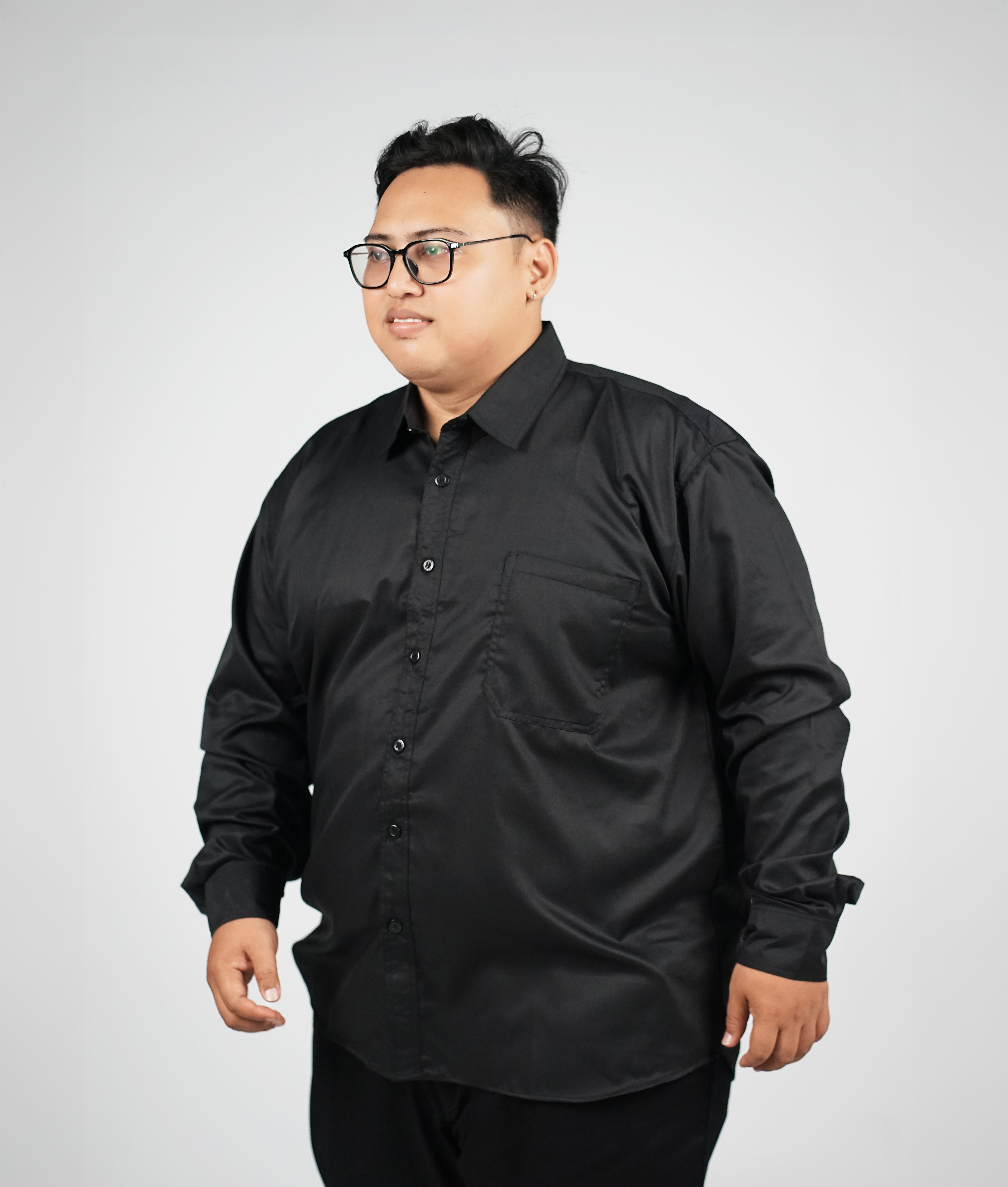 Kemeja Lengan Panjang Hitam Big Size (3XL-8XL) | Big Jordan 3