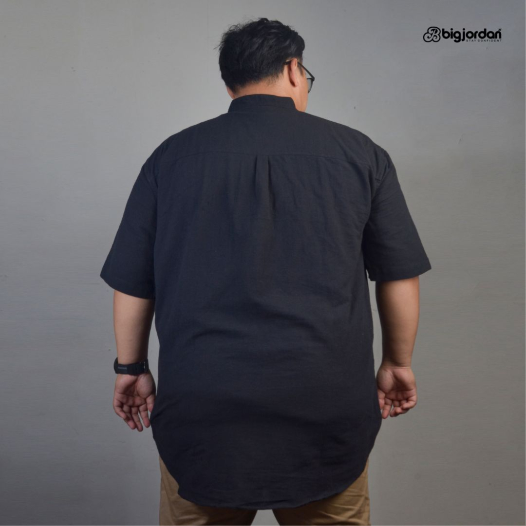 OMAR HITAM - KEMEJA KOKO LINEN 3