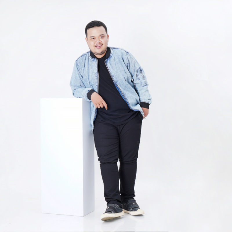 ULTRAS JAKET BOMBER JEANS SANDWASH BLUE 4
